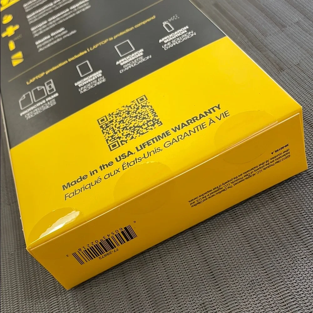 NIB OtterBox Clearly Protected MacBook Pro 13” Laptop Protector Film Cover